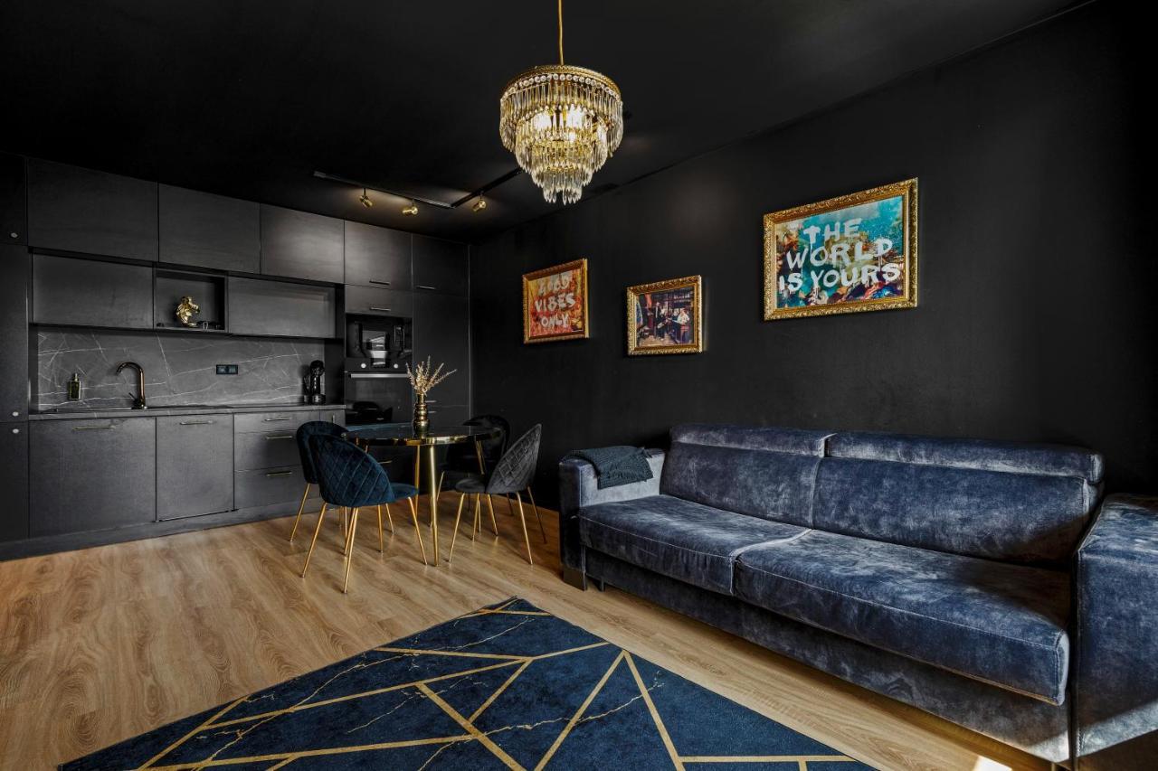 Appartement Lam Black - Ac - Balcony à Bratislava Extérieur photo